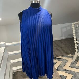 Soprano Blue Pleated Midi Dress